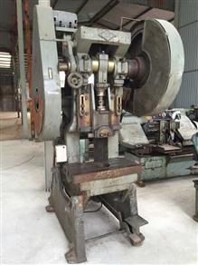 Máy Công Cụ 79 Máy Dập Cơ Nhật 2 Cầu 30 Ton